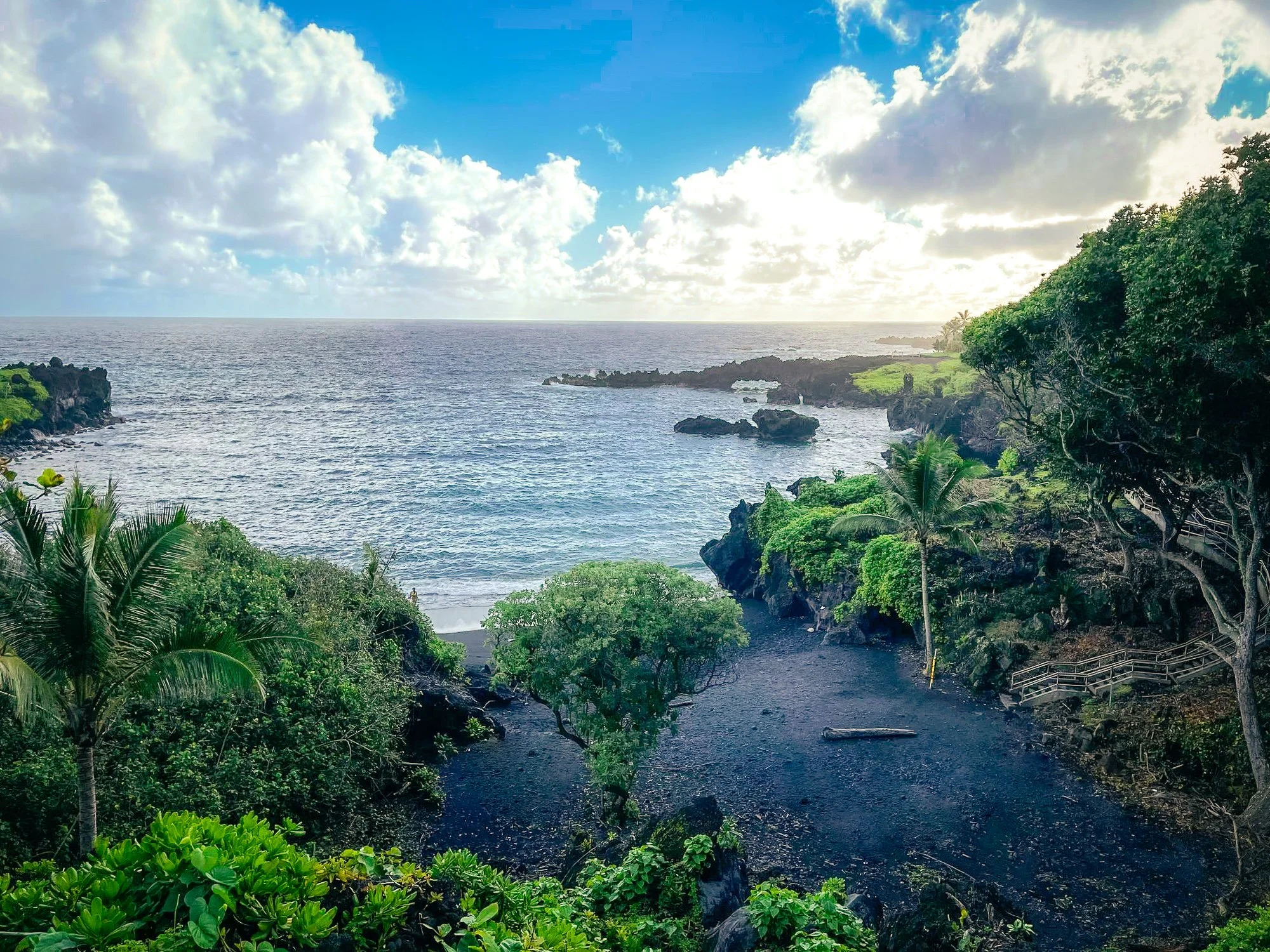 her wild wanderings — hiking & travel blog